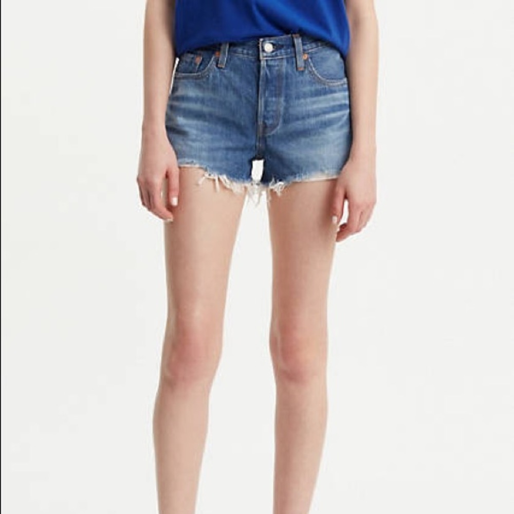 Levi’s 501 Cutoff Shorts